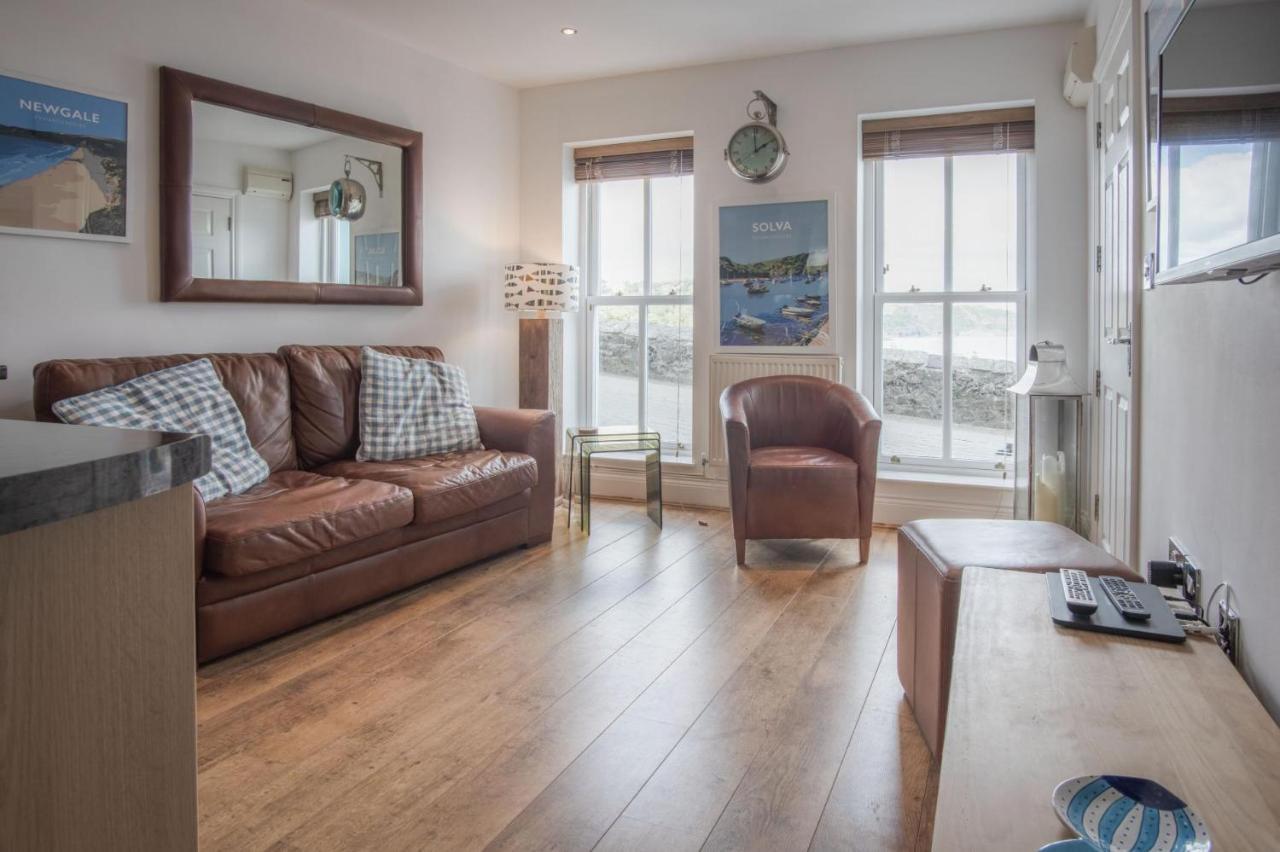 Goscar Court - 1 Bedroom Apartment - Tenby Exterior foto